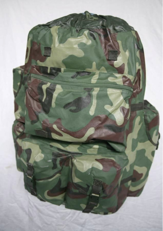 Luggage, bronze sculpture, 2008, image 16