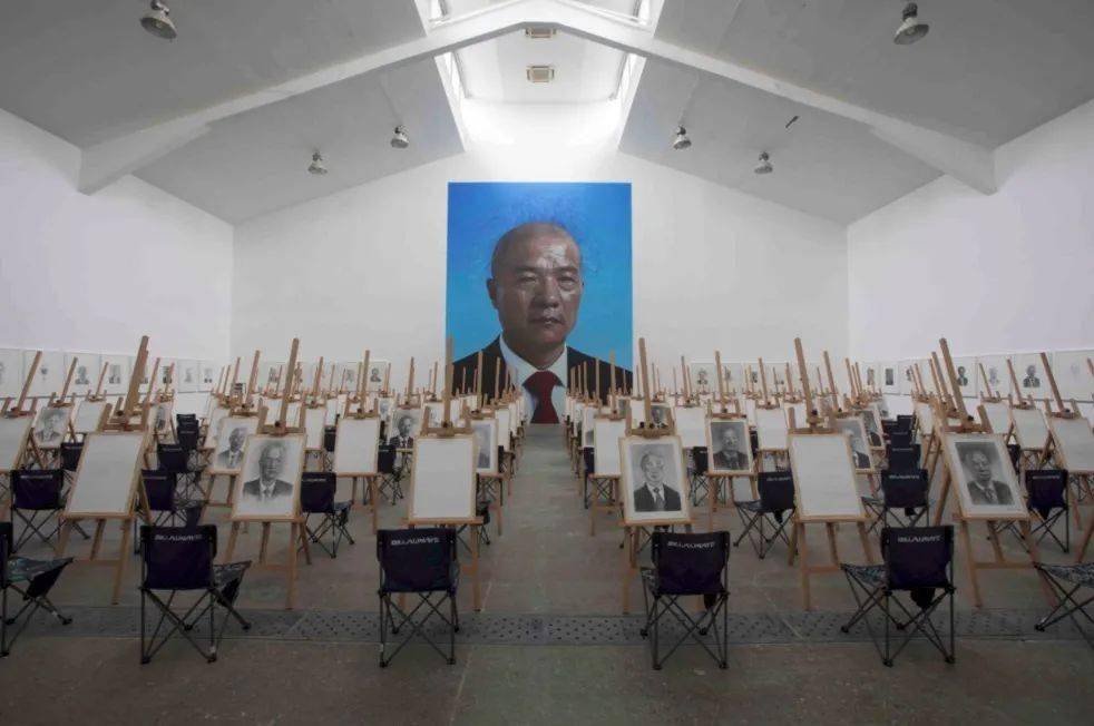 展览&对话 | 王庆松:“在希望的田野上” 你是否有很多问号?
