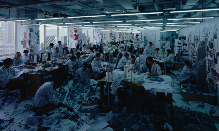 《工作!工作!再工作!》180×300cm C-print 2012