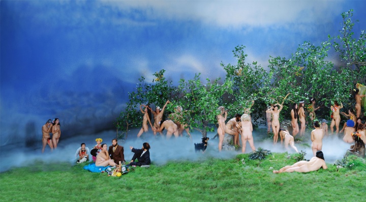 《罗曼蒂克》局部 55×300cm C-print 2003