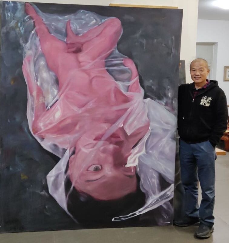 Wang Qingsong in front of _Dysphasia Series_-02